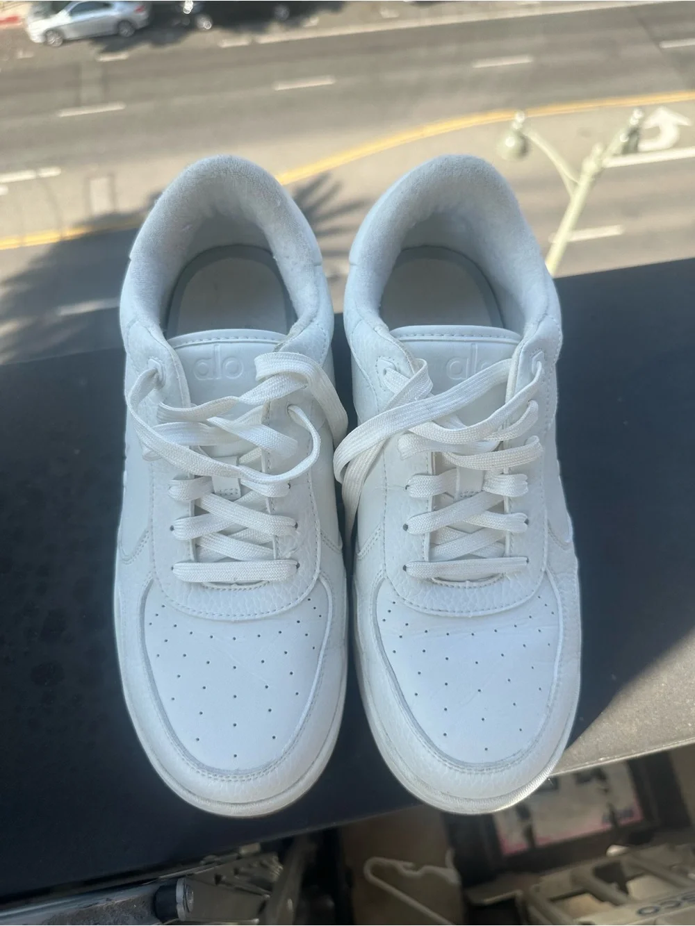 ALO Recovery Mode Sneaker - Natural White/Gum - Women’s 9 / Men’s 7.5